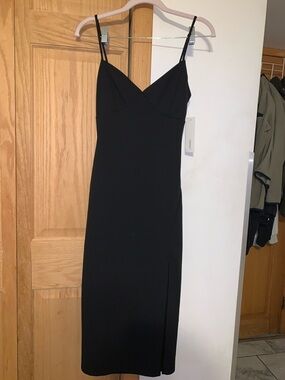 NWT Timing Tank MIDI Black Dress